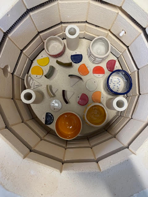 Kilncare Ikon V46 Top Loading Pottery Kiln + Furniture