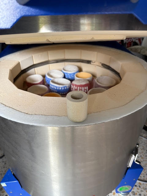 Kilncare Ikon V46 Top Loading Pottery Kiln + Furniture