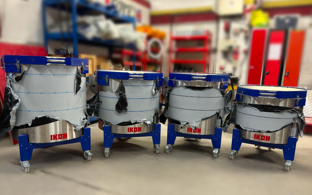 Ikon V100 (104 Litre) Large Top Loading Pottery Kiln + Furniture +